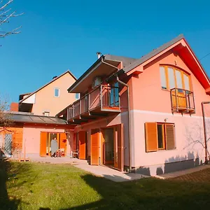 Buzahouse Ljubljana